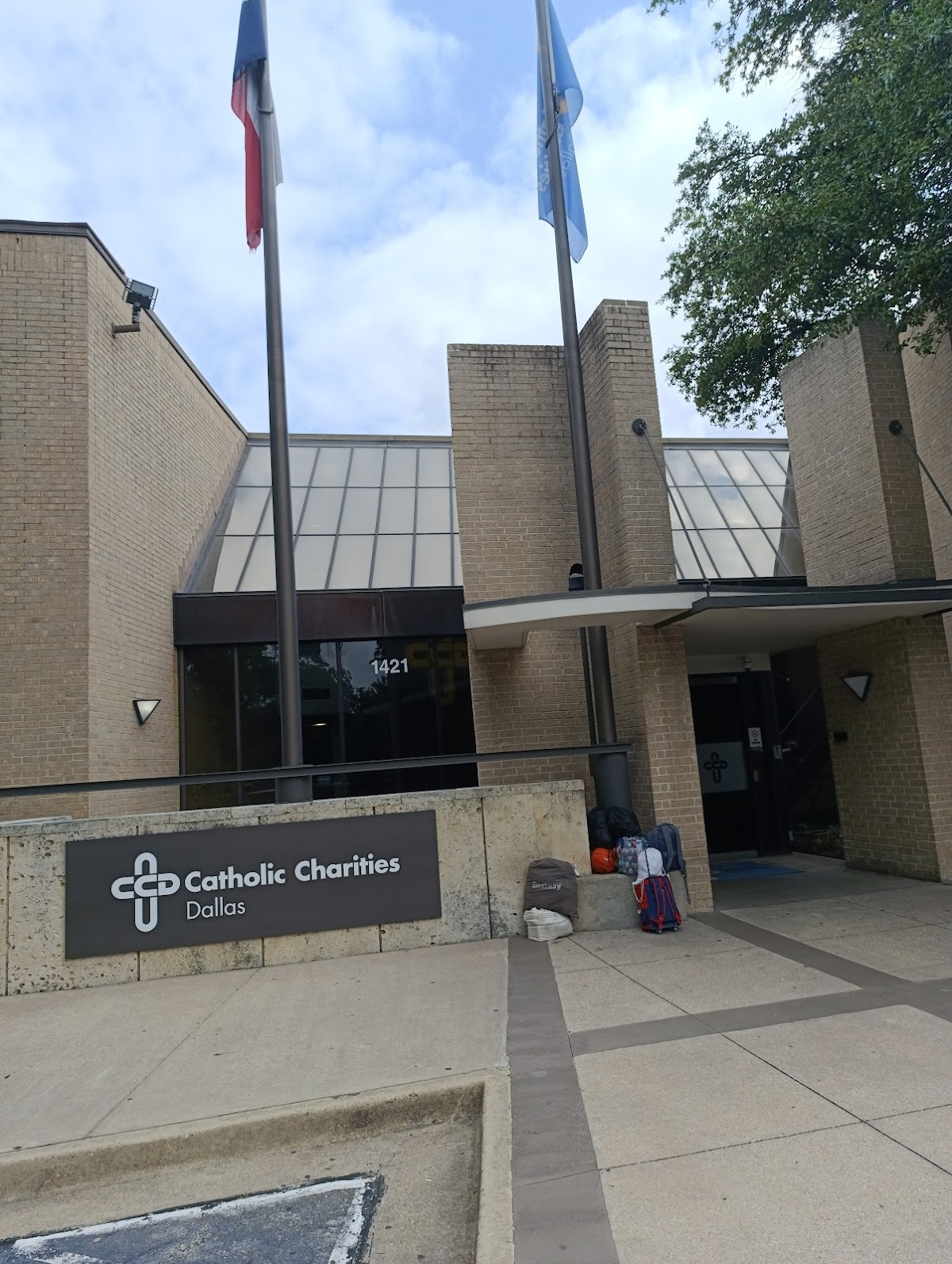 Catholic Charities Dallas Central Service Center - Photo 3