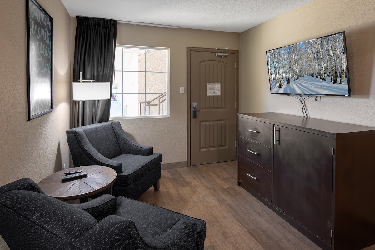 Resolutions Arlington Sober Living - Photo 5