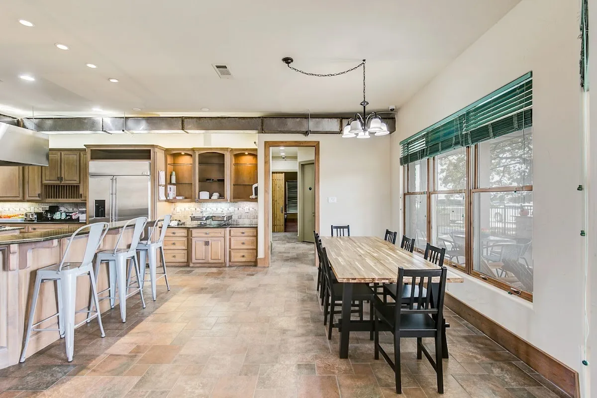 Gallus Detox Dallas - interior photo