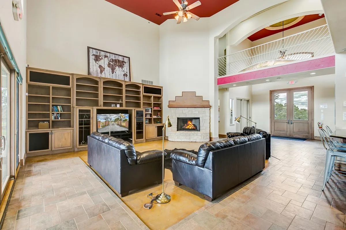 Riverwalk Ranch - 照片 4