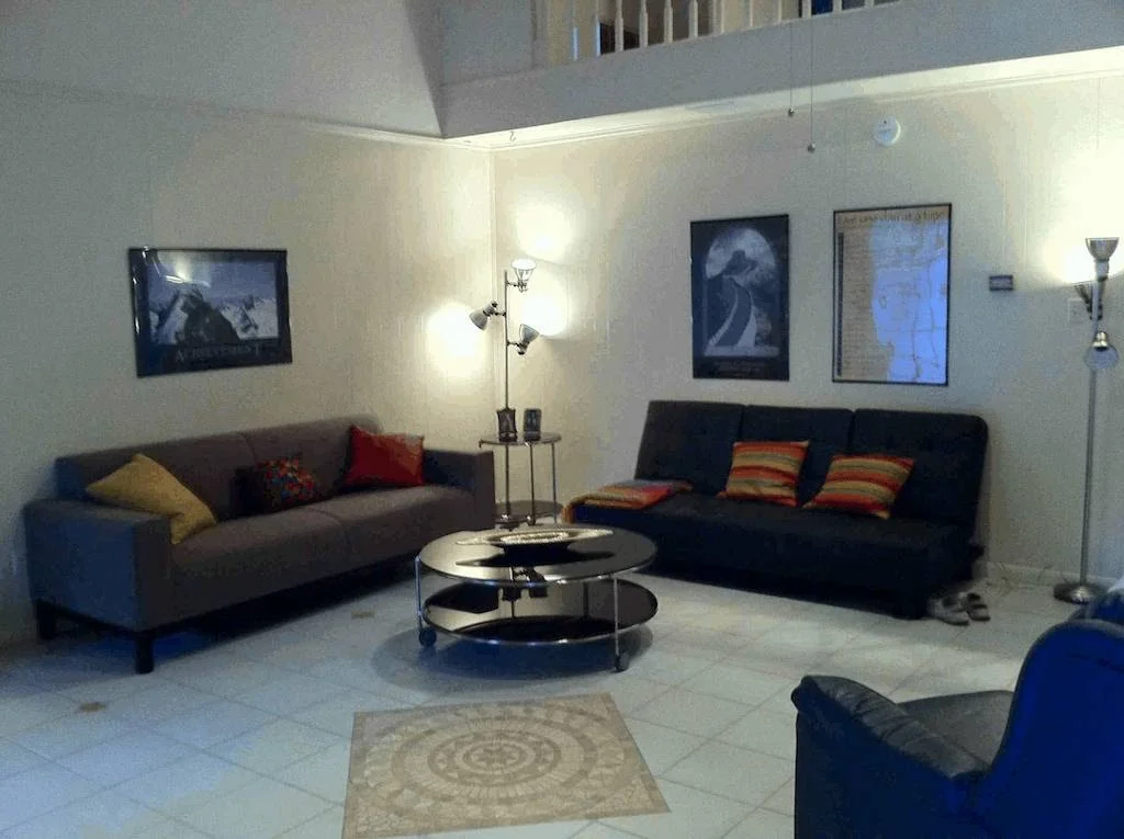 Houston Discovery Community