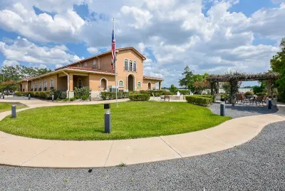 Virtue Recovery Center Houston - Photo 6