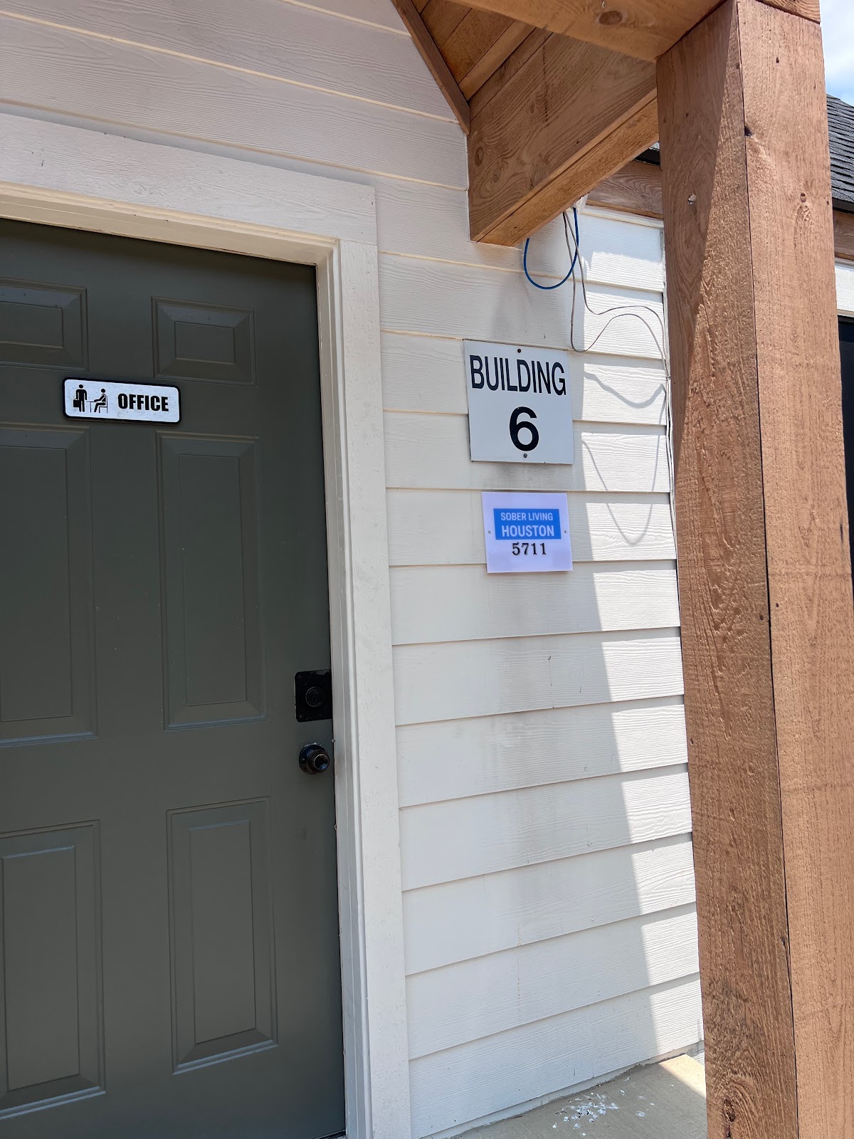 Taylor Recovery Sober Living - Houston Location - Foto 6