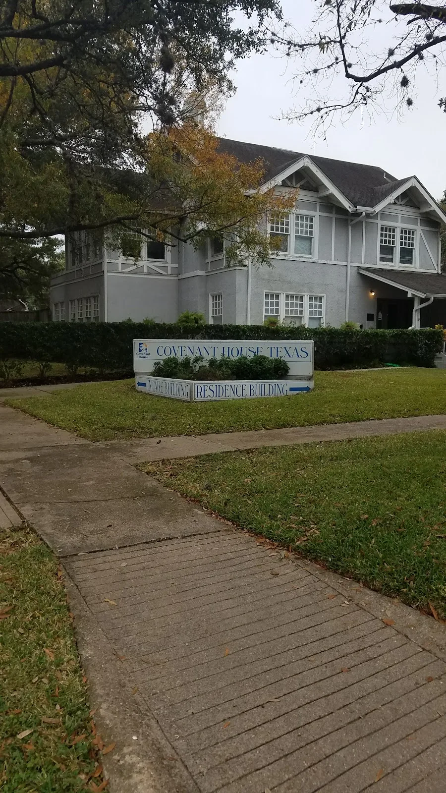 Covenant House Texas - Foto 5