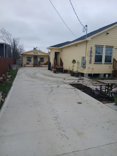Ivy'S Transitional Housing for God's People - Photo 2