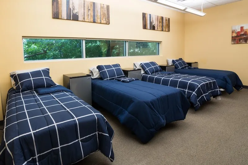 MijoNeo Sober Living - Photo 7