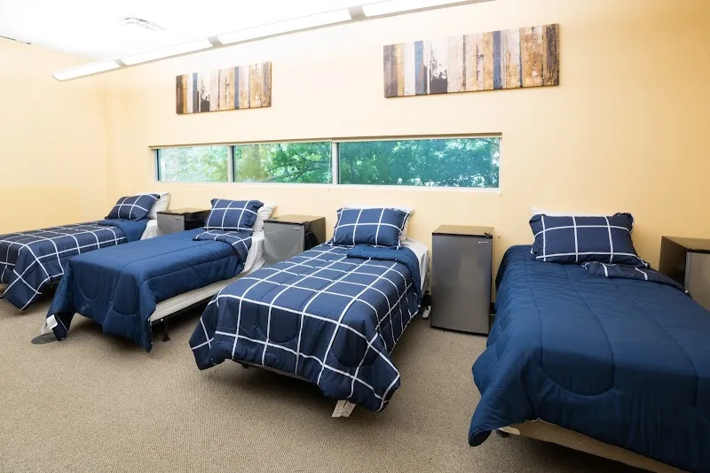 MijoNeo Sober Living - Photo 8