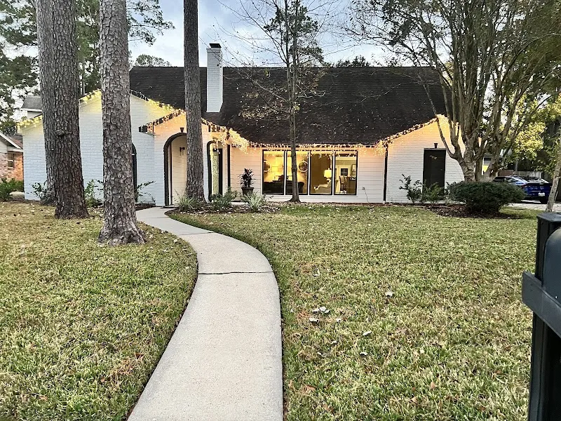 Legacy House - Photo 1