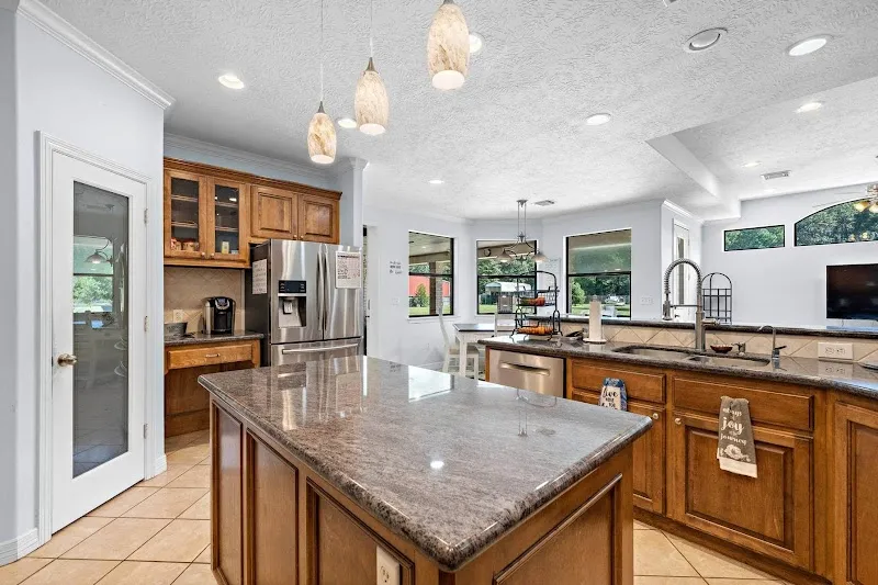 Life Launch | Purpose Driven Recovery Sober Living in Houston - Photo 1