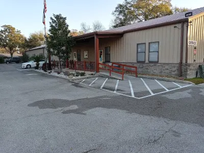 lcrc - Photo 2