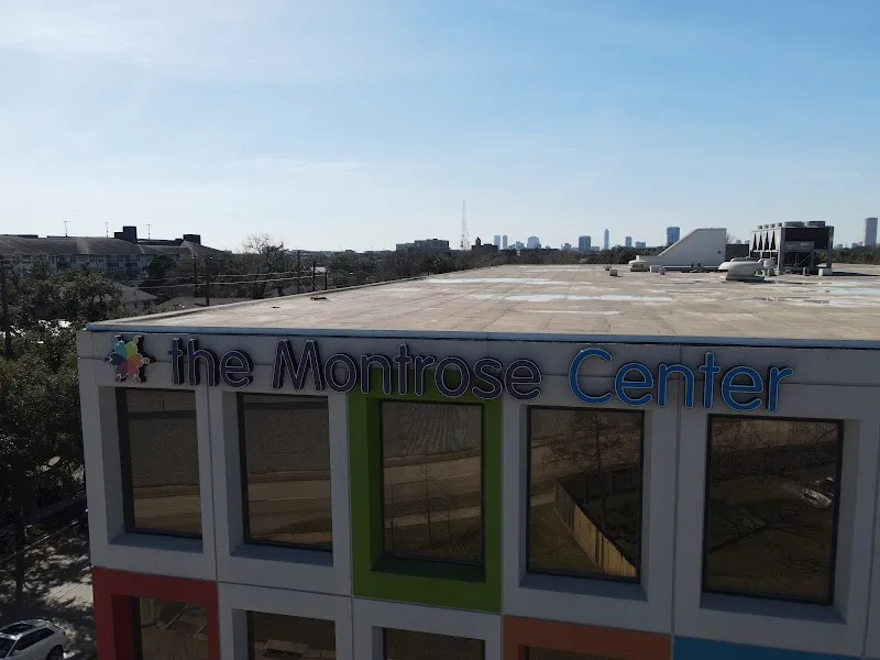 Montrose Center - Ảnh 5