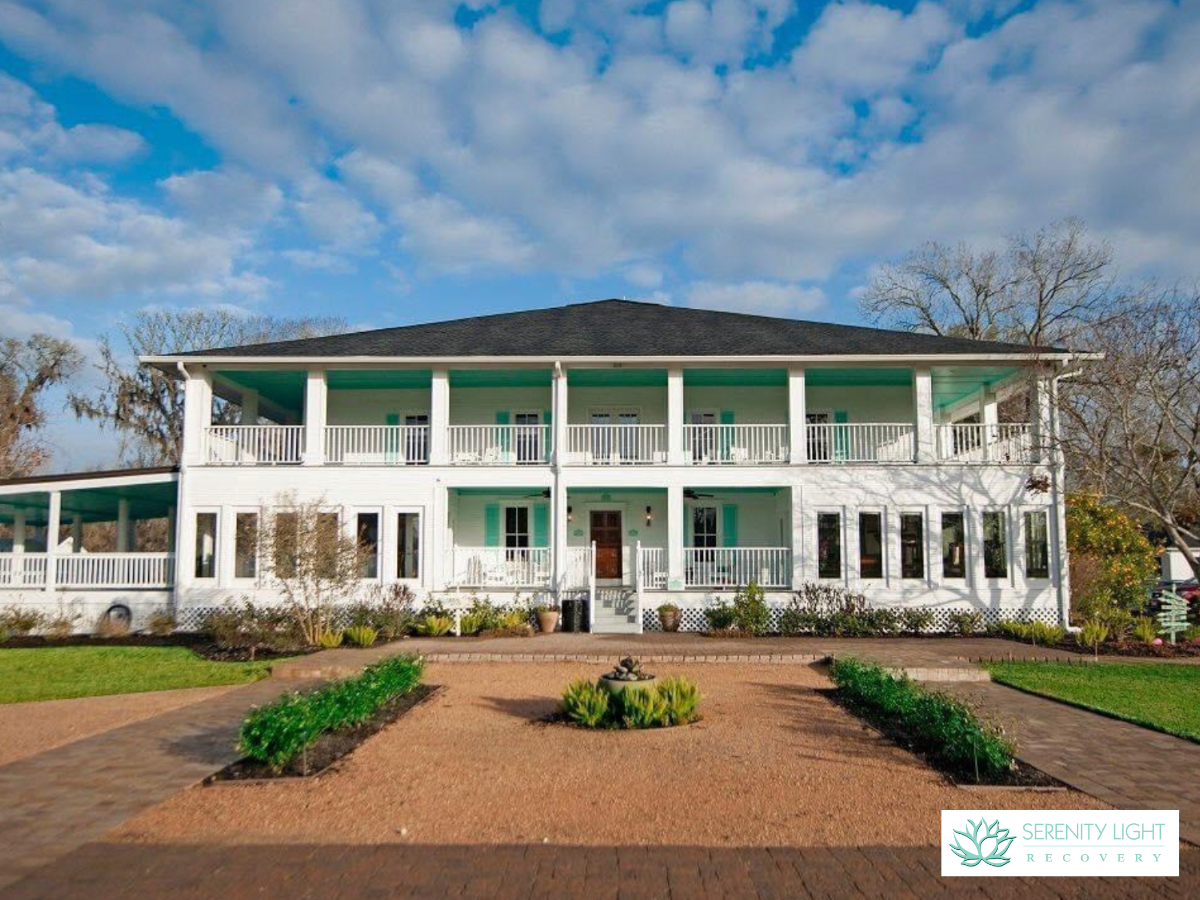 Serenity Light Recovery Center - 사진 3