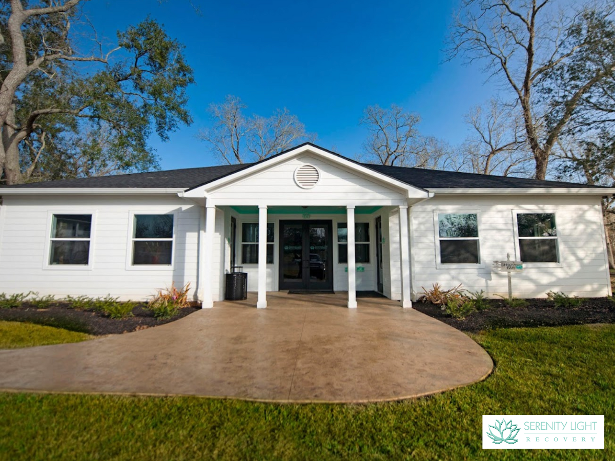 Serenity Light Recovery Center - 사진 4